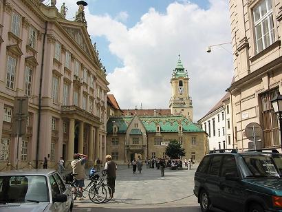 Площадь, Братислава